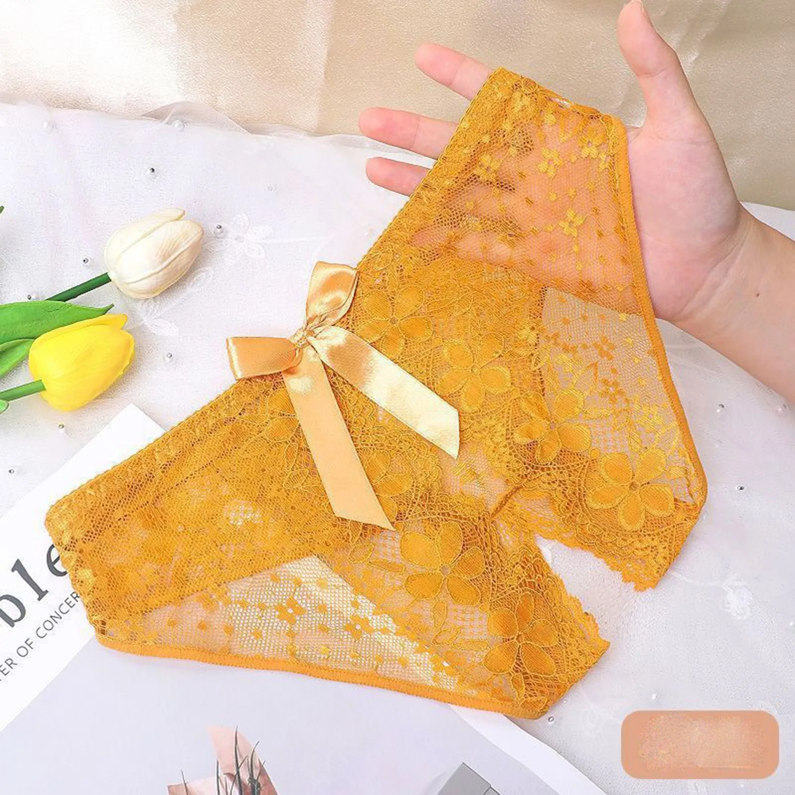 Женское кружевное прозрачное нижнее белье с открытой промежностью стринги