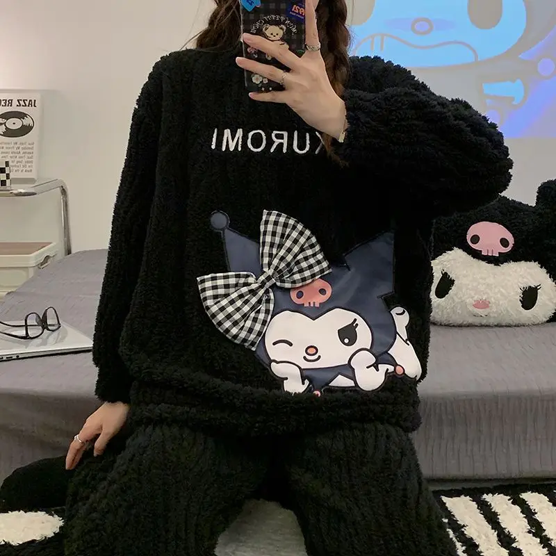 

Kawaii Sanrio осень зима теплая Фланелевая Пижама Аниме Kuromi Cinnamoroll MyMelody Милая мультяшная утолщенная свободная Пижама комплект подарок