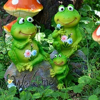big eyes vivid appearance eco friendly frogs statue lovely frogs shape synthetic resin statue model home decor