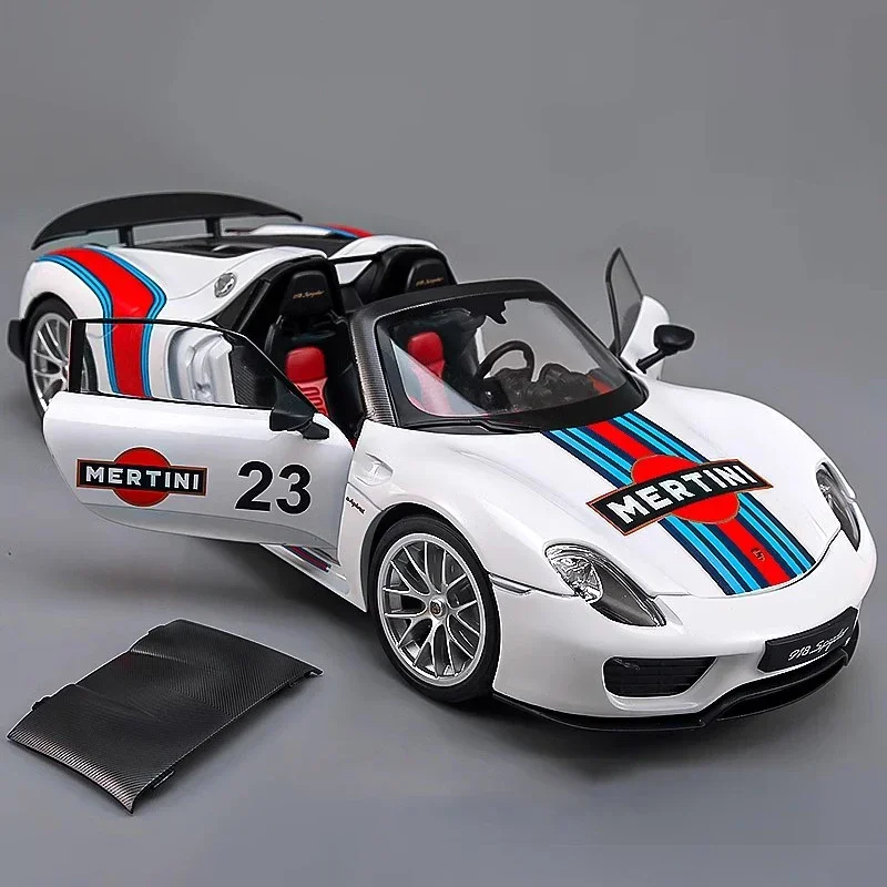 Модель автомобиля в масштабе 1:18 Porsche 918 Spyder Martini Racing из сплава