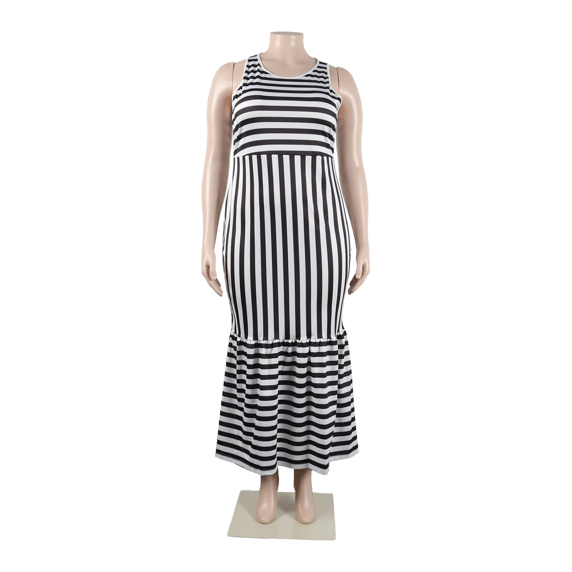 Plus Size Elegant Dress Striped Sleeveless Casual Clothing Female Luxury Long Robe 2023 Summer Women Trendy Party New In Dress