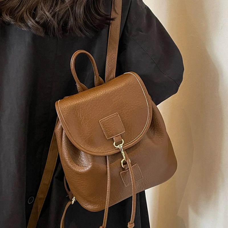 Женский рюкзак из искусственной кожи