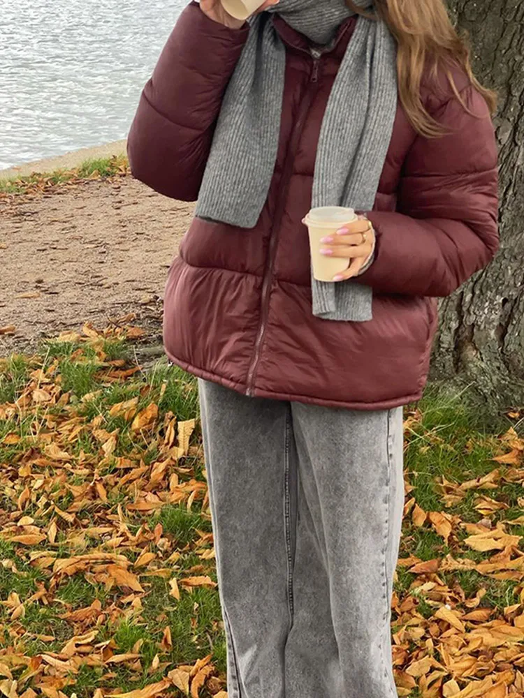 Женские зимние утепленные модные бордовые теплые пальто повседневные хлопковые