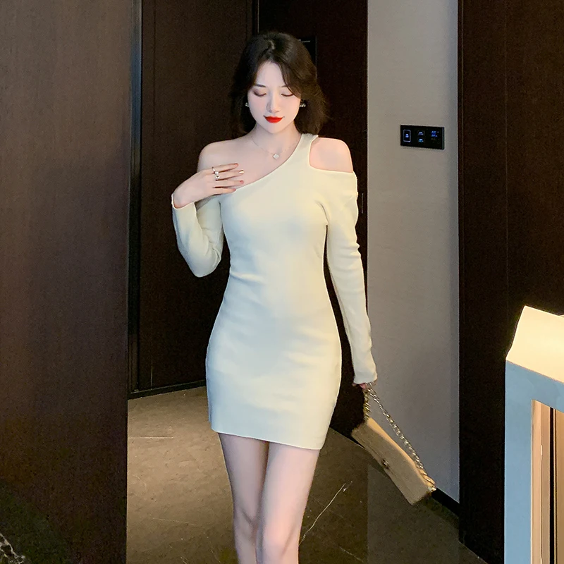 

COIGARSAM Dresses For Women Autumn Sexy Solid Knitted Long Sleeve Black Creamy White Dress