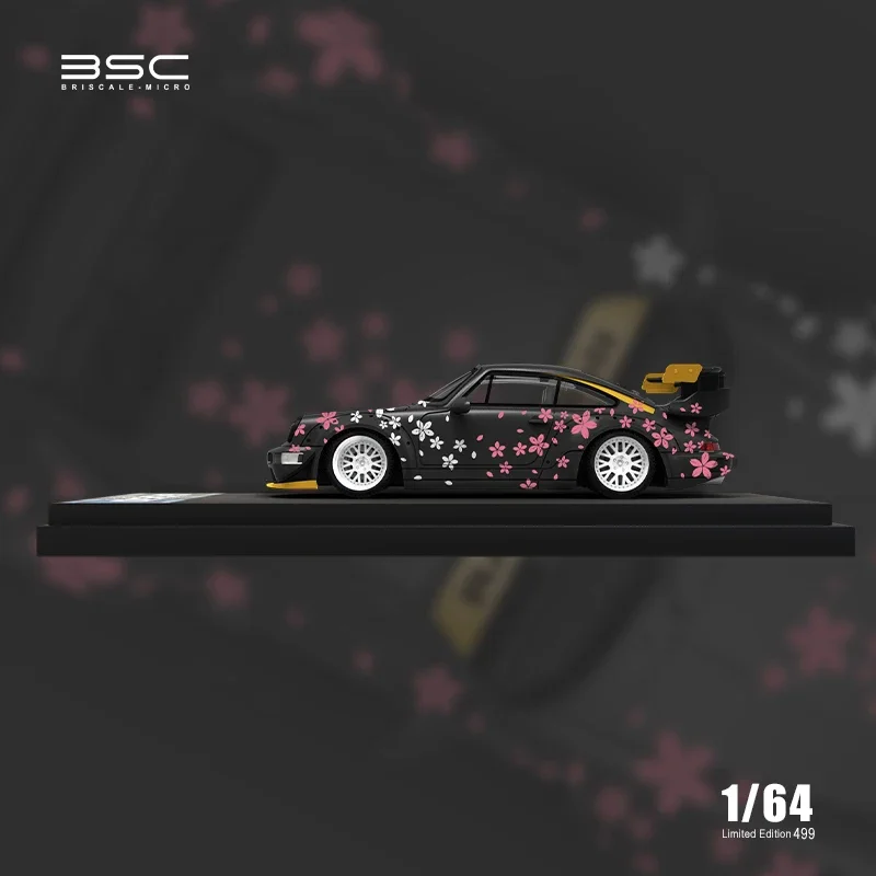 Модель автомобиля BSC 1:64 RWB Sakura Matte Black/White No 667
