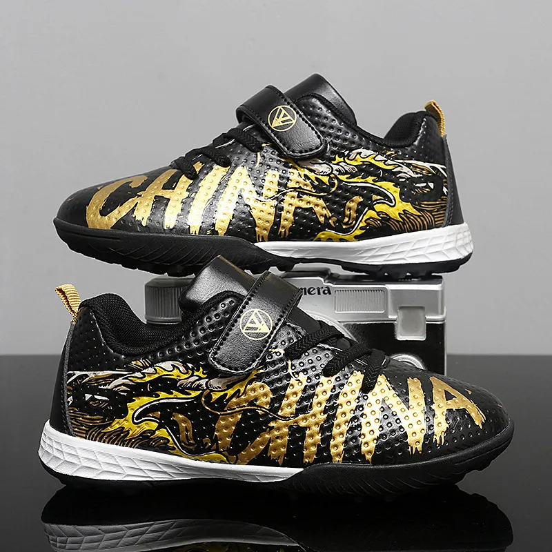 New Hot sale Indoor Soccer Shoes For Kids Children Soccer Cleats Boys Football Shoe Sneaker Light Kid Futsal Training Shoes 2023