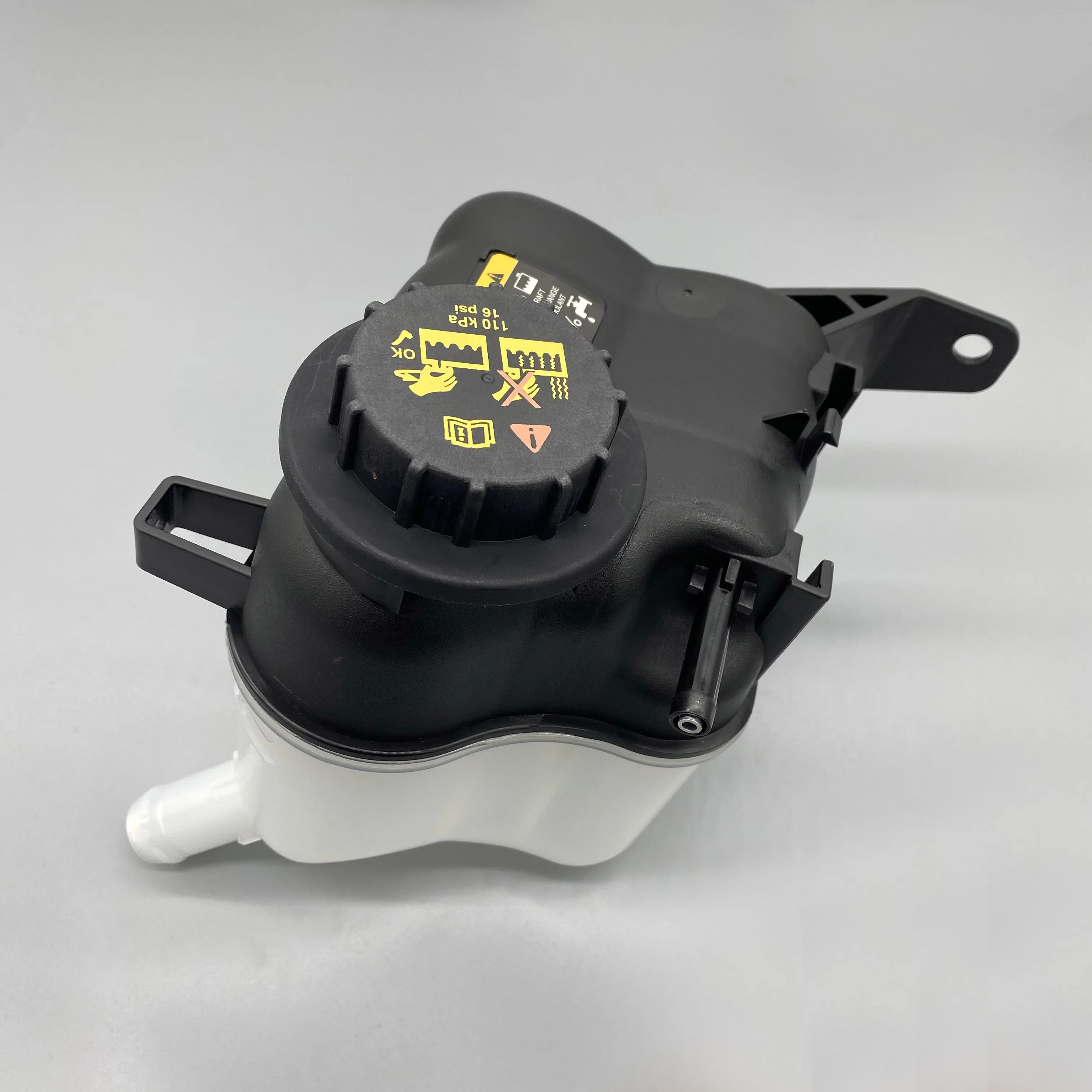 

car accessories Engine Coolant Recovery Expansion Water Tank Parts Reservoir Overflow Radiator Fluid car products car radiator