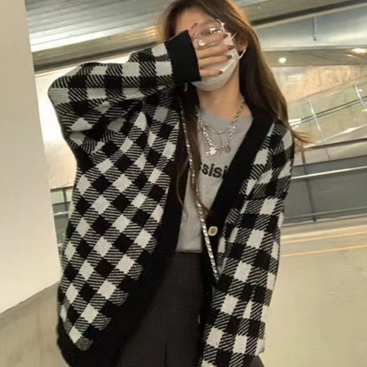 Женский комплект свитеров Повседневные свитера в клетку с v-образным вырезом для