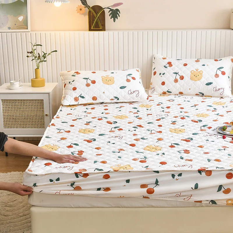 Mattress Cover Quilted Fitted Sheet Cute Cherry Print Thickened Cover Bedspread Non-slip All-inclusive for All Size Mattress