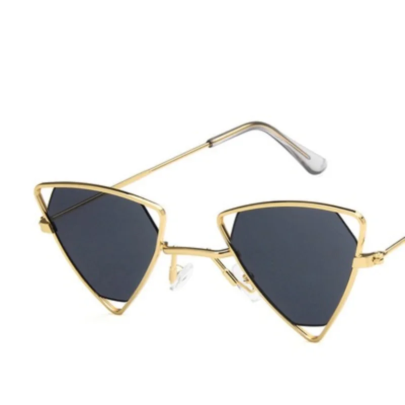 

Women Punk Sunglasses Luxury Designer Triangle Oculos New Vintage Glasses Openwork Metal Frame Fashion Sun Glasses Men Okulary