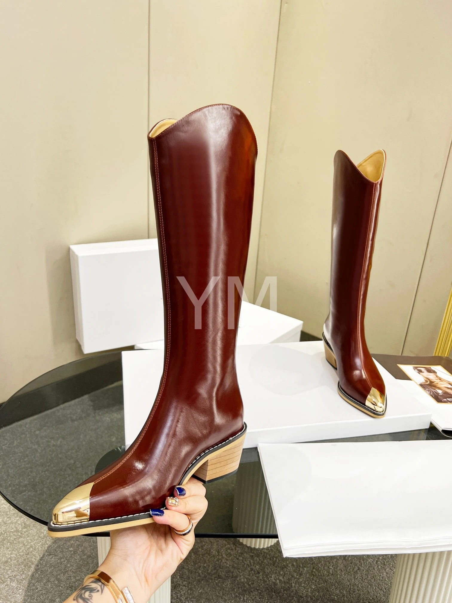 

Женские кожаные сапоги до колена, с острым Металлическим Носком