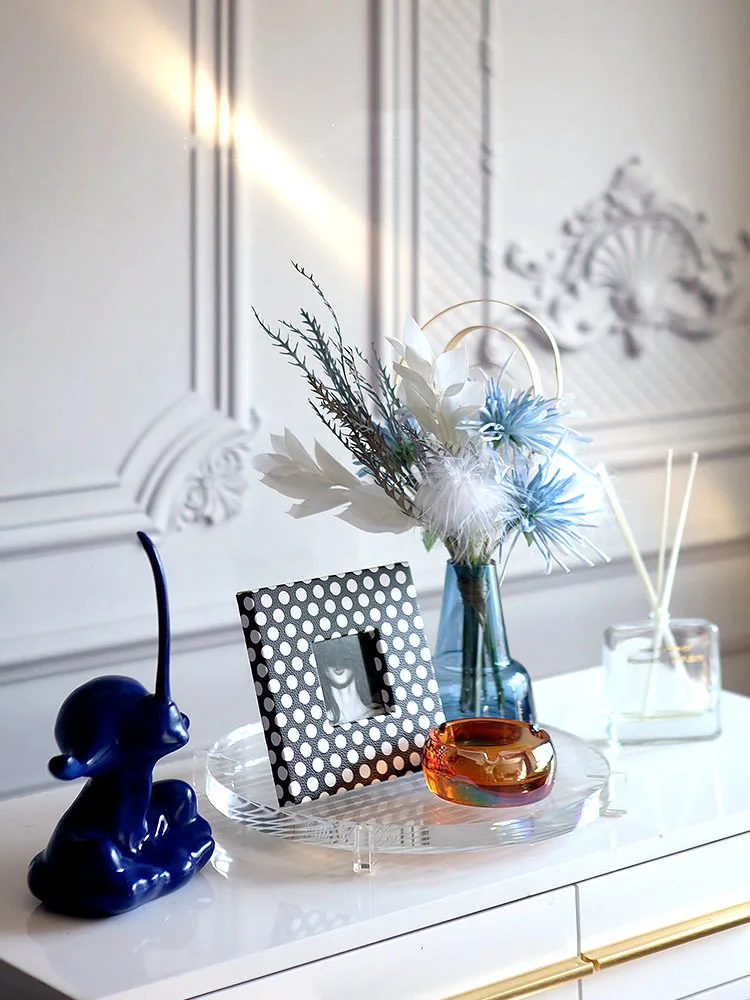 

Современный Круглый полосатый бокал для вина, бокал для вина, обеденный стол, барный поднос, украшение, креативная домашняя посуда, декорати...