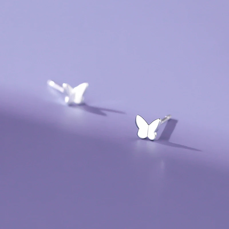 Женские серьги-гвоздики из серебра 100% пробы с маленькими бабочками