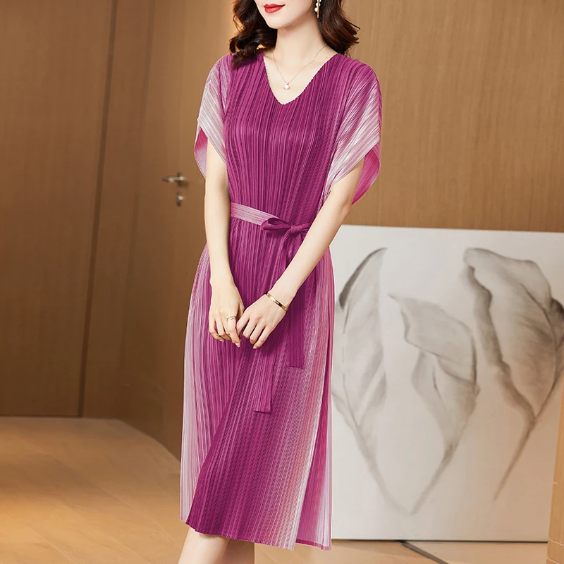 

Модное Элегантное роскошное плиссированное платье 2023 с цветочным принтом, женское платье с V-образным вырезом и коротким рукавом, поясом и шнуровкой, ТРАПЕЦИЕВИДНОЕ женское платье