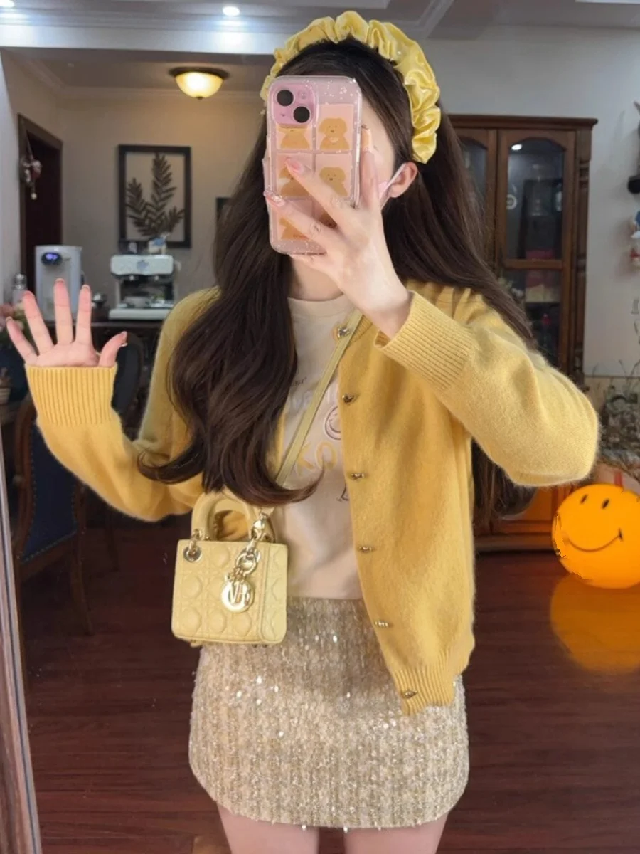 Женский трикотажный кардиган с длинным рукавом завышенной талией