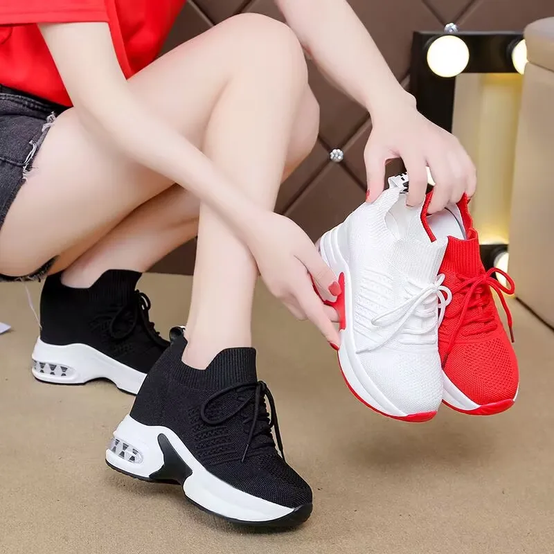 Кроссовки женские ортопедические на платформе белые черные или красные