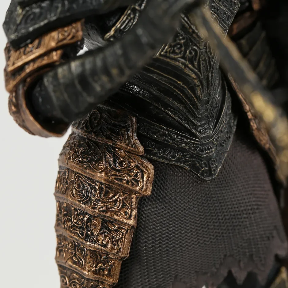 Bandai Dark Souls Black Knight Аниме Фигурка Унисекс 14+ Коллекционная модель игрушки с