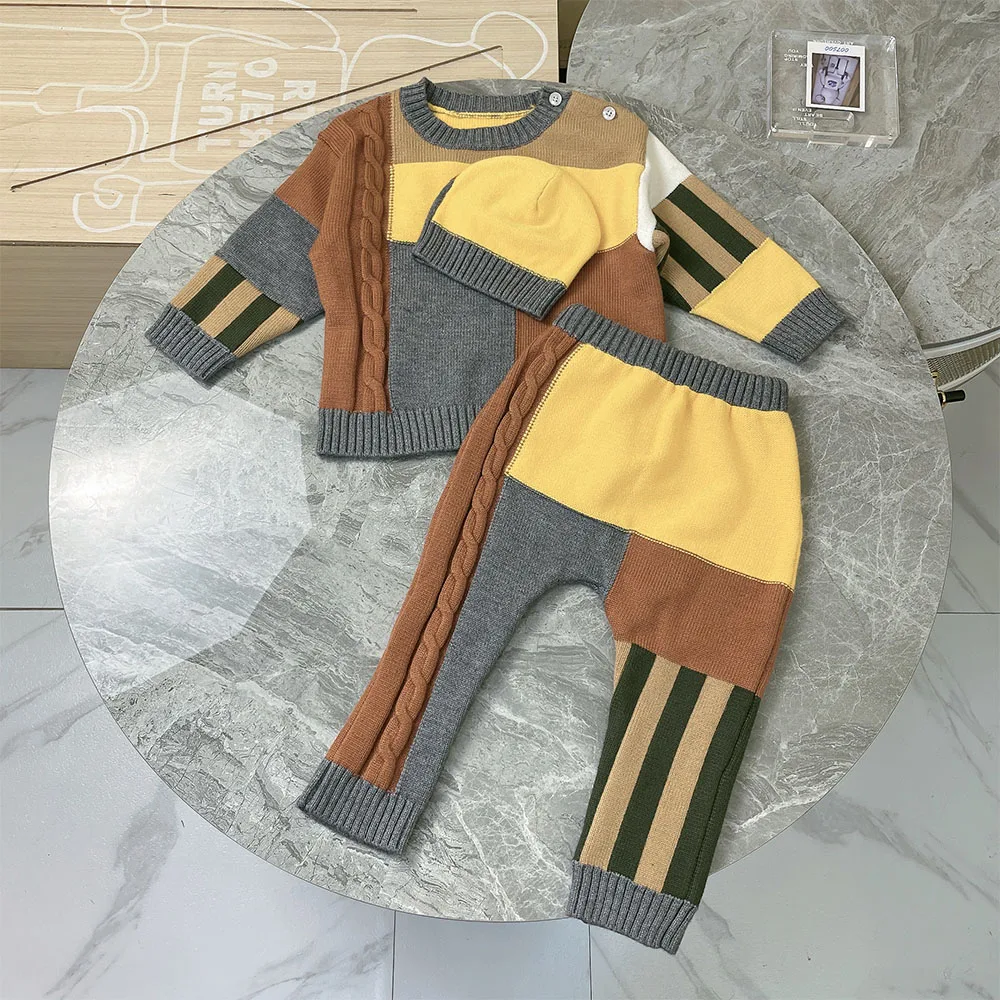 

High end baby clothing autumn and winter boys' and girls' knitting set classic design hat top pants three piece set high quality