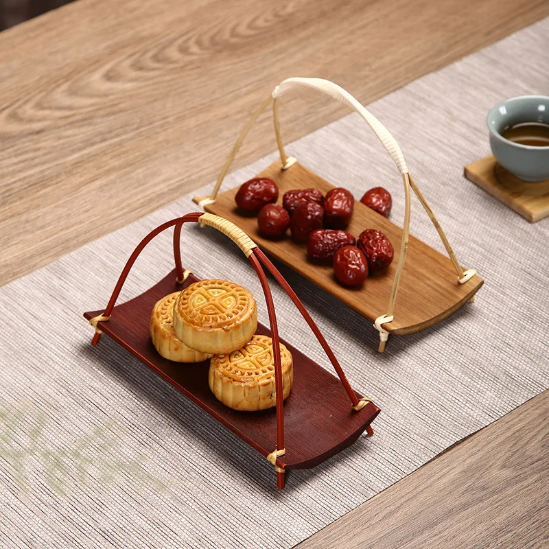 

Handwoven Rattan Storage Tray with Wooden Handle Basket Bread Food Plate Fruit Cake Platter Dinner Serving Tray Wood Tray