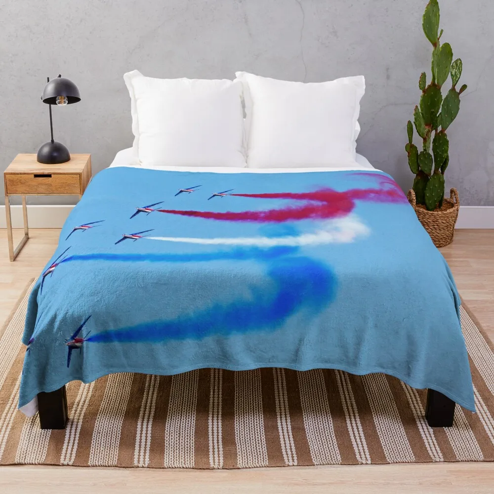 r256 / Finition 2022: La Patrouille de France - Le vigeant Okaio Créations Olavia Olao Плед Одеяла для волос