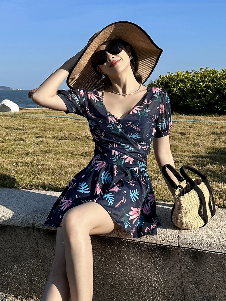 Купальник женский пухлая юбка цельный большие размеры на косточках пуш-ап модный