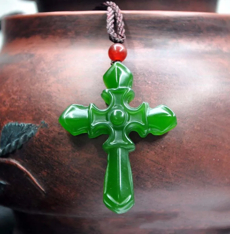 

Xinjiang Hetian Jade Jade Cross Pendant Spinach Green Men's and Women's Joker Pendant Jewelry