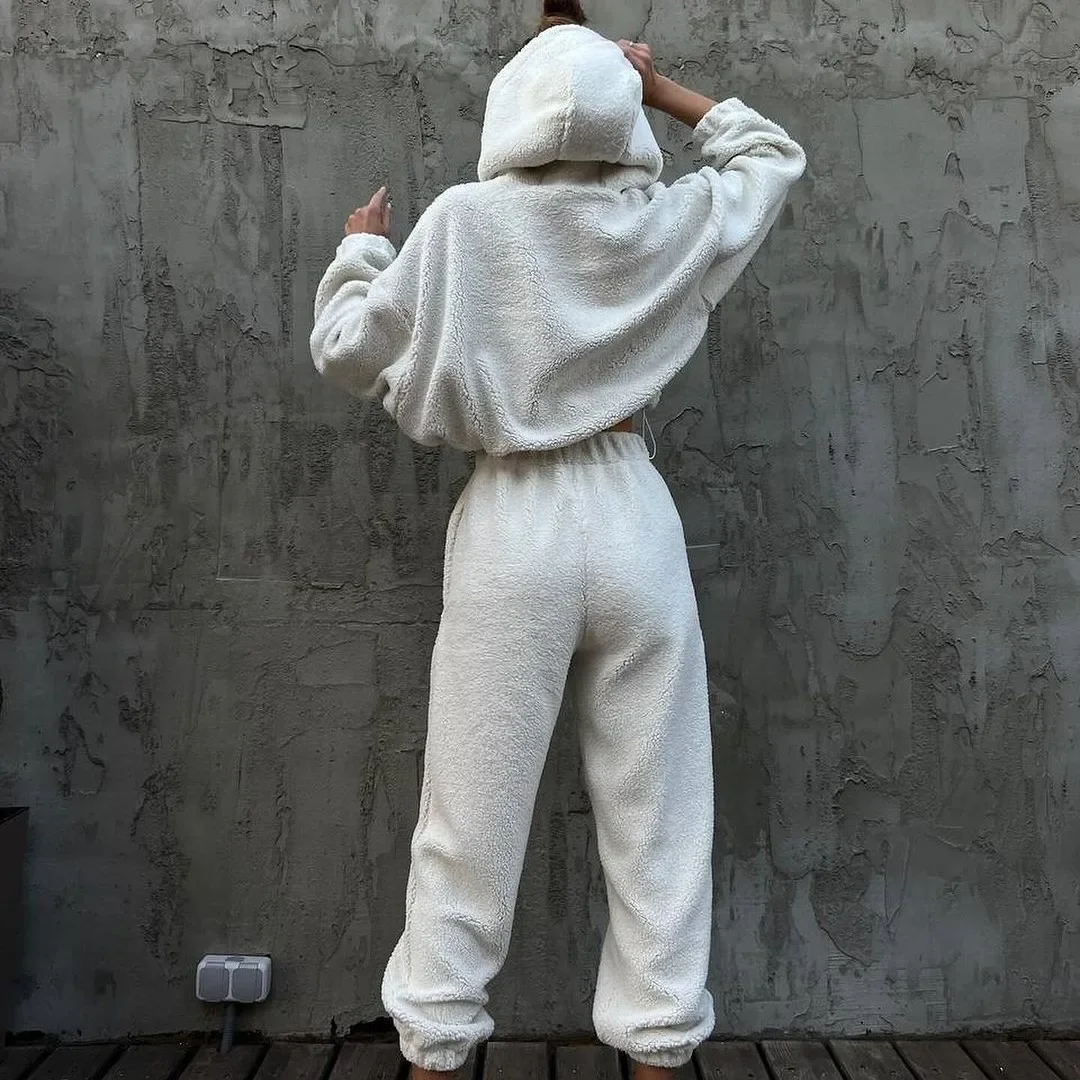 

Traf 2024 Street Tracksuit Women Two Piece Set Winter Plush Hoodie Warm Joggers Female Sport Suit Autumn Casual Ladies Outfits