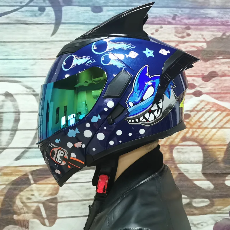 New Filp Up Motorcycle Helmet Horn Motocross Cap Accessories Warmproof  Winter Full Helmet Uncover Double Len Casco Moto JK902