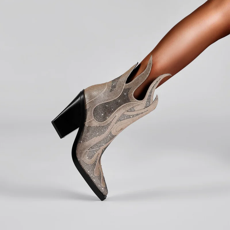 2023 New Women's Rhinestone Flame Ankle Boots Fashion Square Head High Heels Western Boots Party Dress 43 Large Short Boots