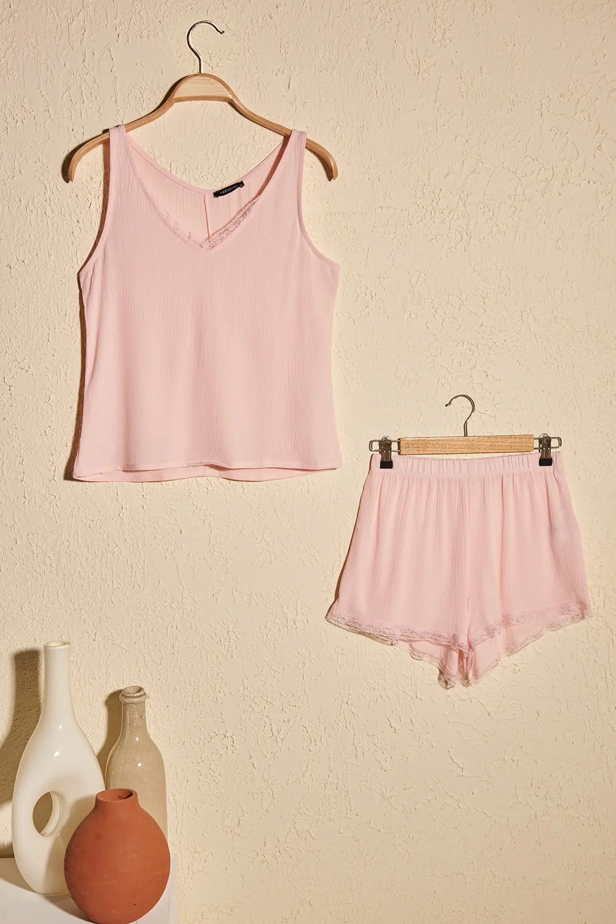 

Trendyol Ruched Viscose Woven Pajamas set THMSS20PT0262