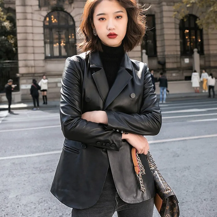 Новинка 2024 женская кожаная одежда Haining модное облегающее пальто из натуральной