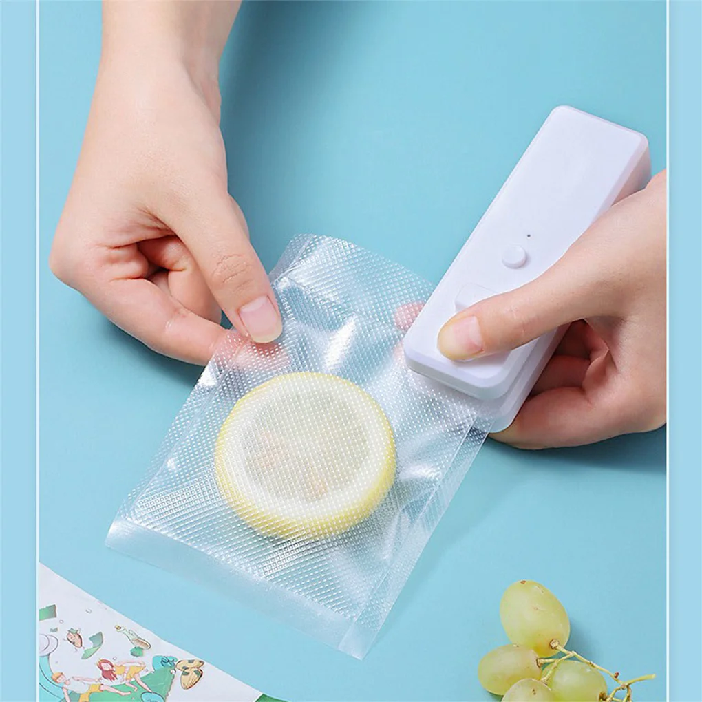 

Electric Plastic Bag Sealing Machine USB Charging Mini Battery Powered 300mAh Restaurant Kitchen Vegetables Sealer Fresh Keeping