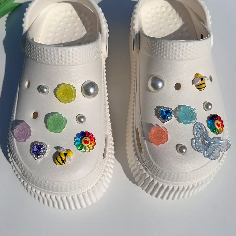 Romantic Transparent Rose Flowers Shoes Charms Pack DIY Luxury Vintage Bling Heart Rhinestone All-match Shoe Accessories Jewelry