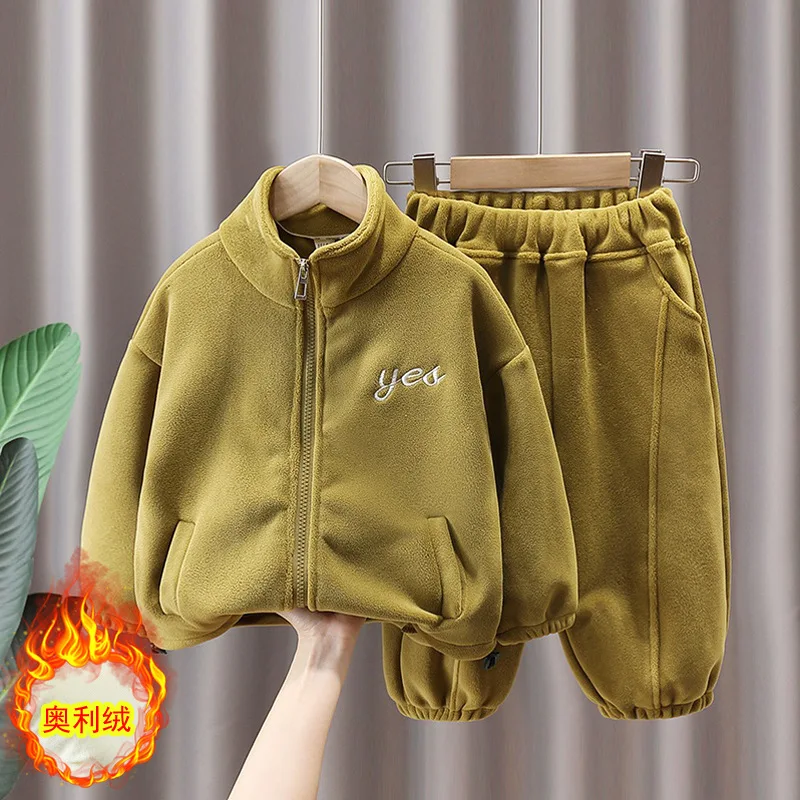 Детский флисовый костюм из свитшота и брюк на возраст 2-10 лет