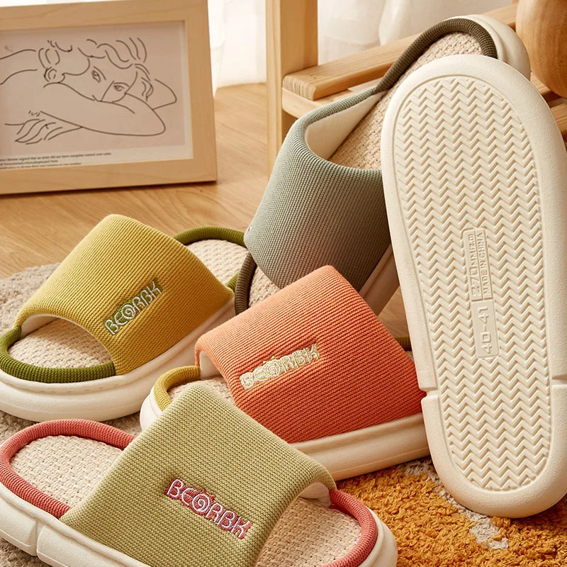 Couples' Simple Fashionable Japanese Trend Letters Couples' Cotton Linen Warm Slippers Women Shoes Personalized Deodorization