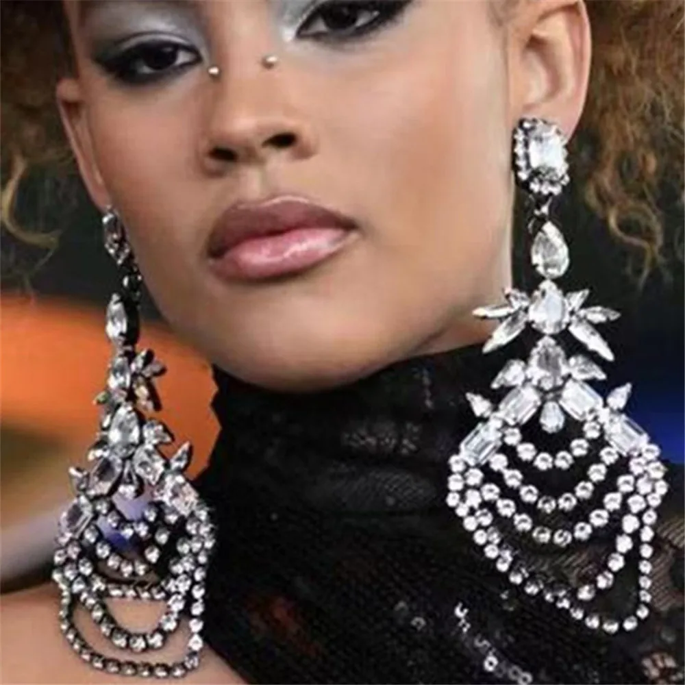 

Gorgeous Crystal Big Long Chandelier Drop Earrings Dinner Jewelry for Women Square Rhinestone Multilayer Tassel Dangle Earrings
