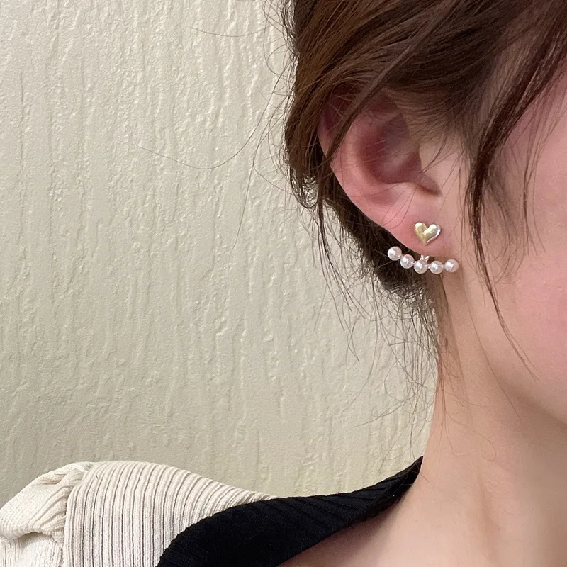

Short Hearts Sweet Pearls Earrings for Women Temperament French Ear Jacket Earrings