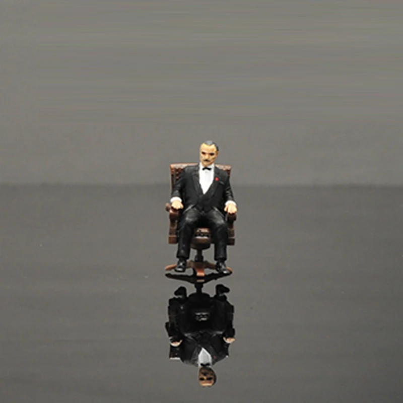 

Figure 1:64 Tailored Suit Man Model Display Resin Collection Hand Made Art Gifts