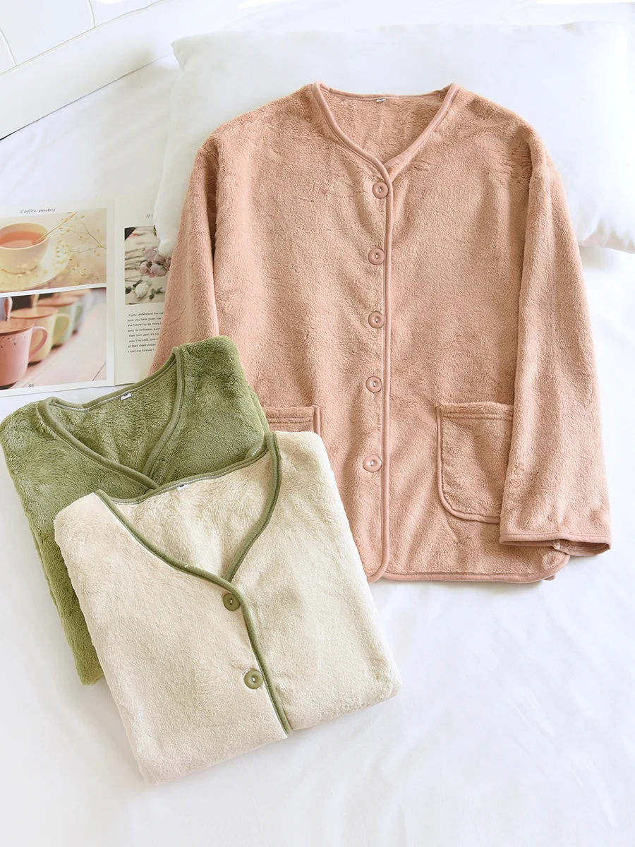 Autumn and Winter Flannel Island Velvet Thick Warm Simple Solid Loose Long sleeve Cardigan Pajamas Home Single Top Women
