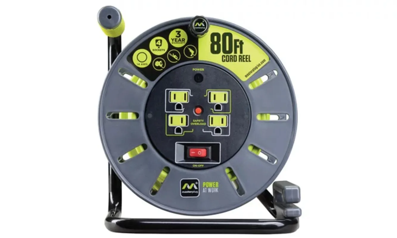 Masterplug 80ft Extension Cord Reel with four shuttered powered outlets and a super comfortable ridged handle -USA-NEW