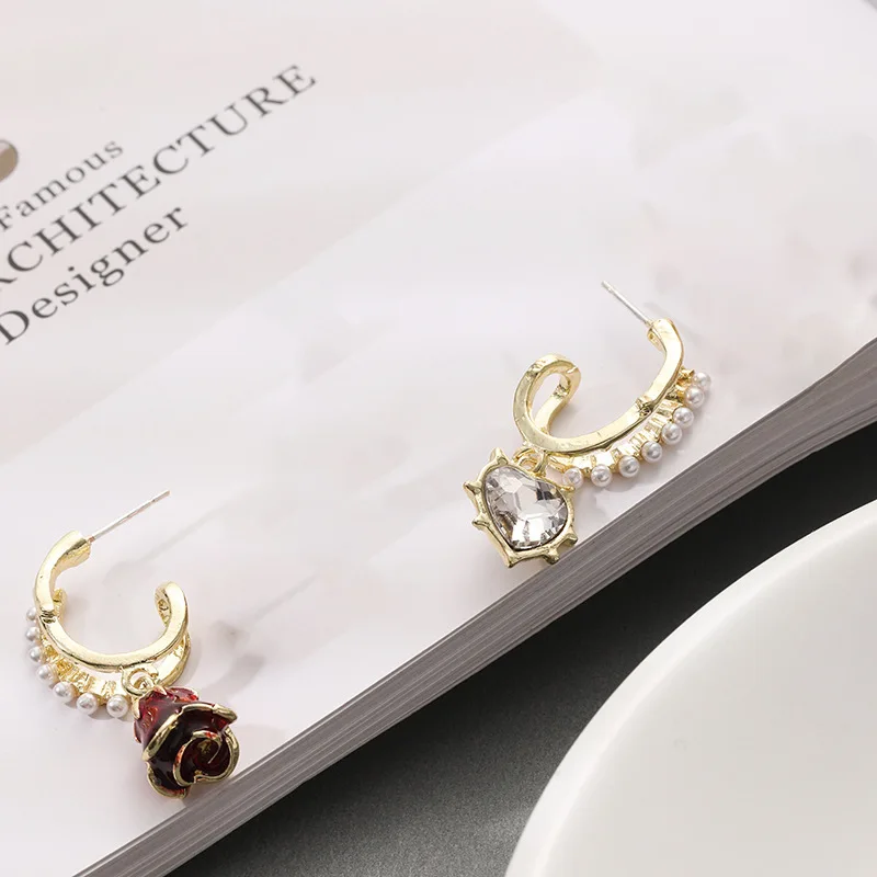 

Red Rose Earrings Zircon Love Asymmetrical Women's Ear Buckle New Design Sense Delicate Small Gift For Women Jewelry Accessories