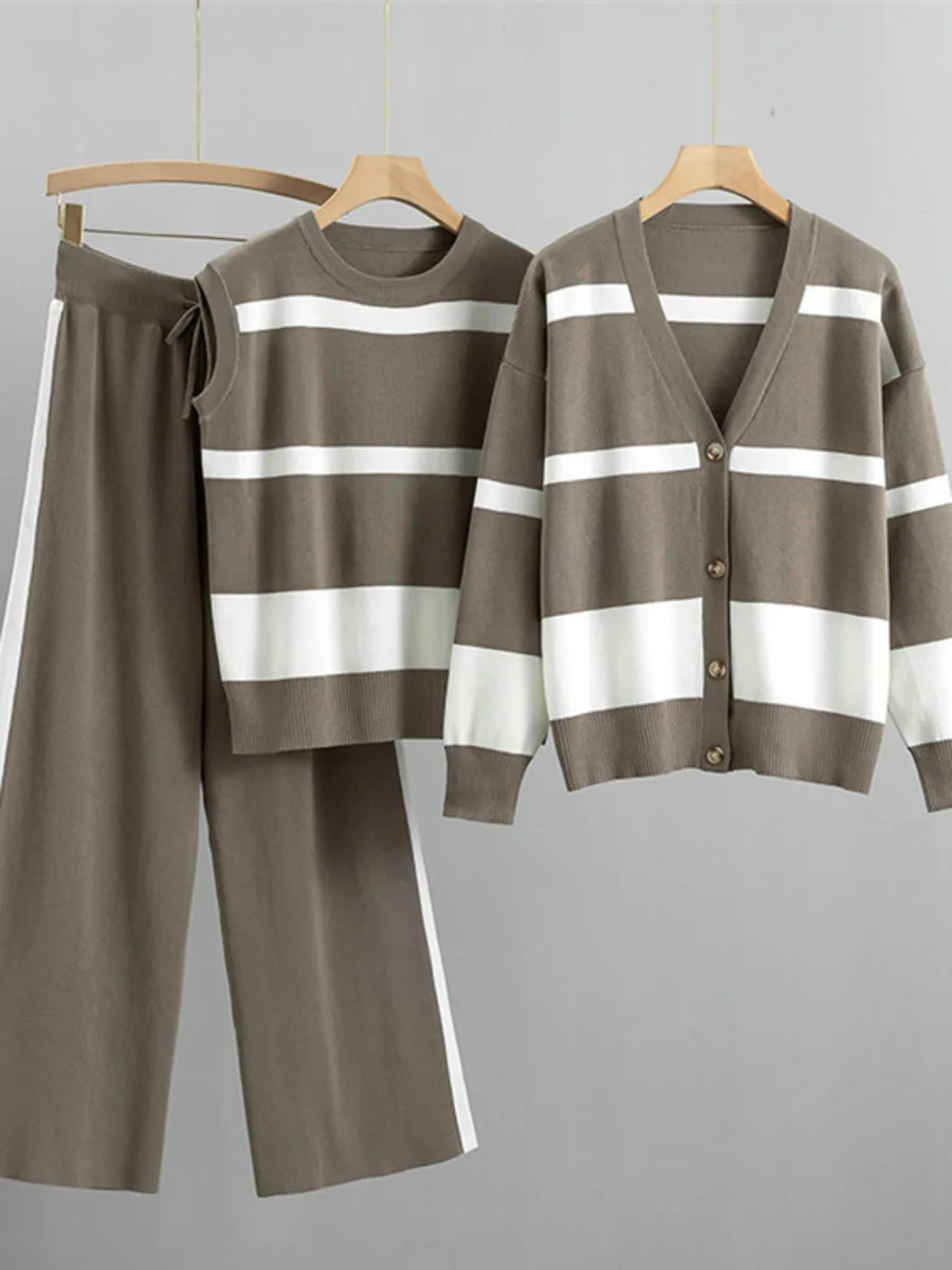 Женский свитер комплект из 3 предметов спортивный костюм осень-зима 2024 модный