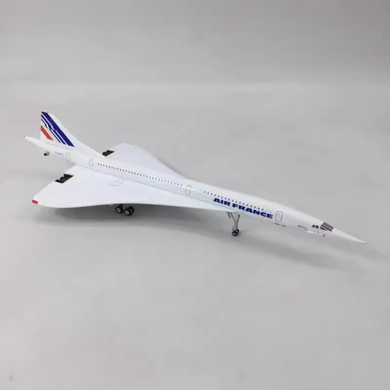 Фото Новый масштаб 1:400, 16 см, модель Air British/France Concorde, литой под давлением сплав, самолет Airways Display, коллекция самолетов №3