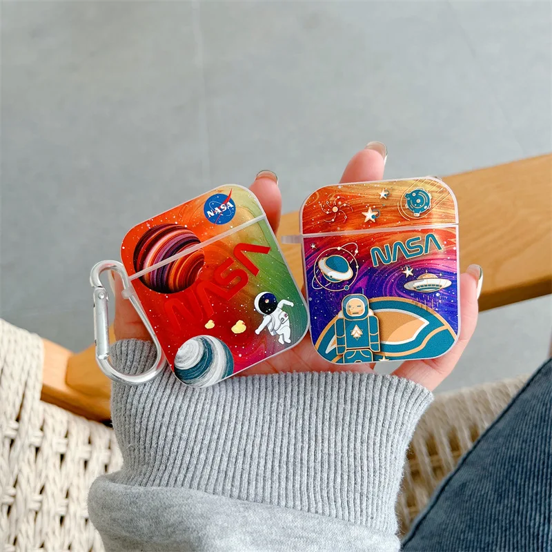 

Fashion Planet Spaceman Graffiti Case for AirPods Pro2 Airpod Pro 1 2 3 Bluetooth Earbuds Protective Earphone Case Cover