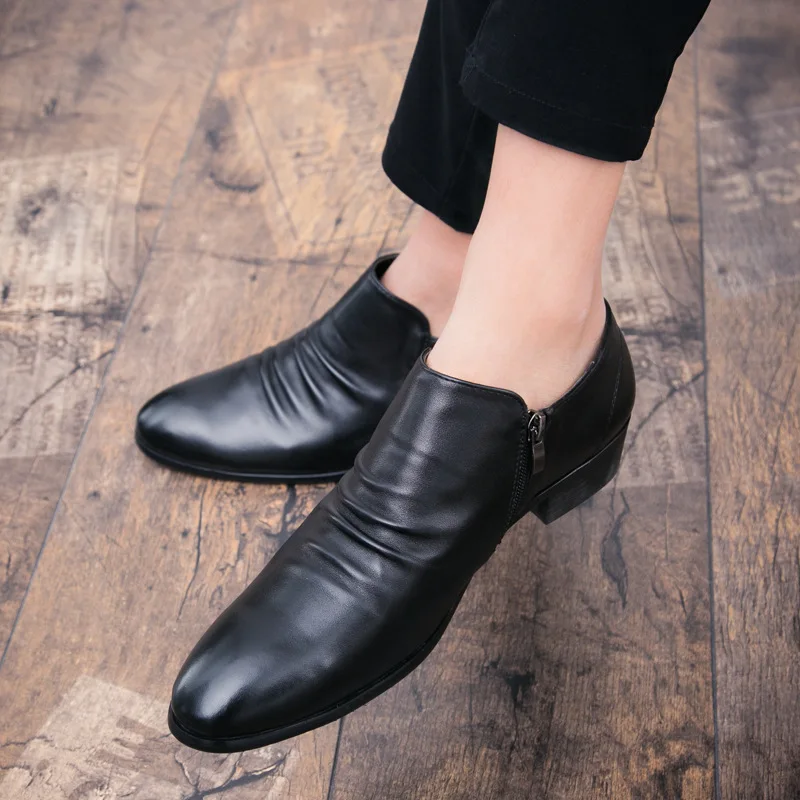 

Retro men leather shoes autumn and winter business casual shoes men's large size new work British trend shoes Korean round head