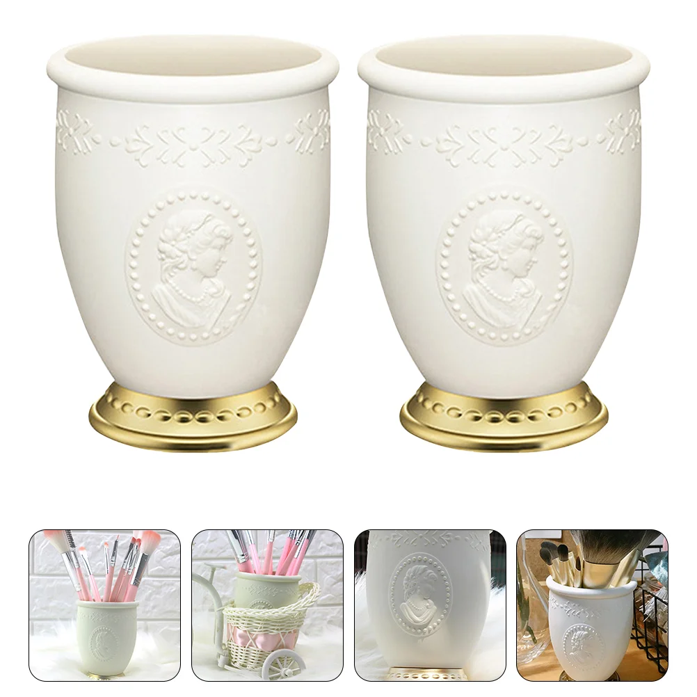 

2Pcs Plastic Pen Container European Style Brush Pot Desktop Makeup Organizer