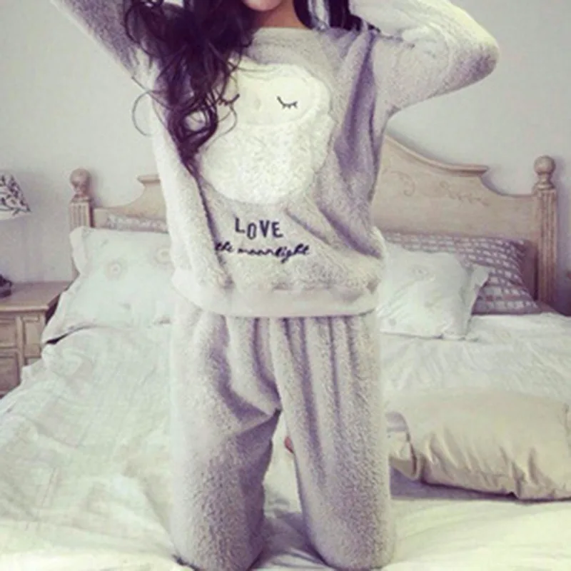 Winter Pajamas For Women Cute Cartoon Coral Velvet Pajama Korean Style Plush Thickened Home Sleepwear Sets Y2k Casual Clothes