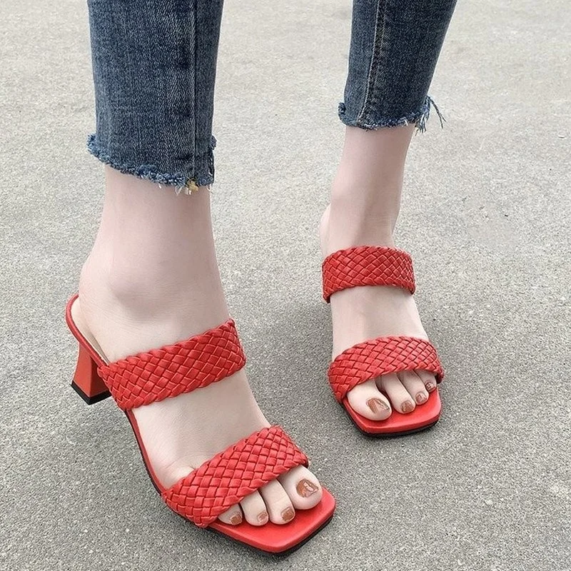 

Summer New Woven Open-toe Slippers Womens Fashion Simple Slippers Female Peep Toe Chunky Heel Sandals Women Shoes