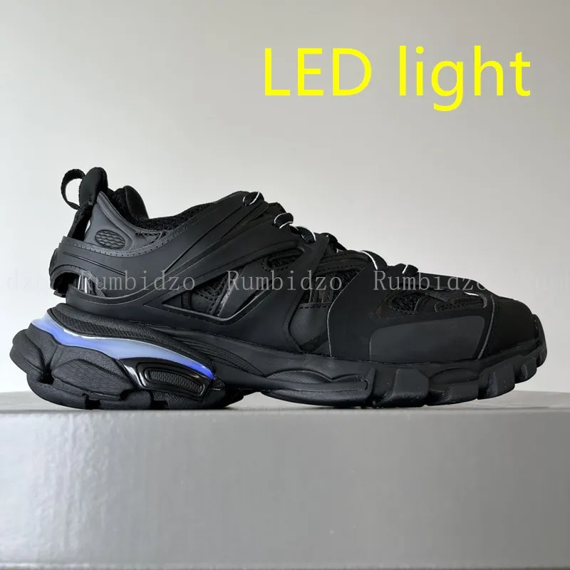 

Новые женские повседневные туфли со светодиодной подсветкой, большой размер 35-46, мужские кроссовки, роскошные мужские кроссовки, обувь для мужчин, мужская обувь