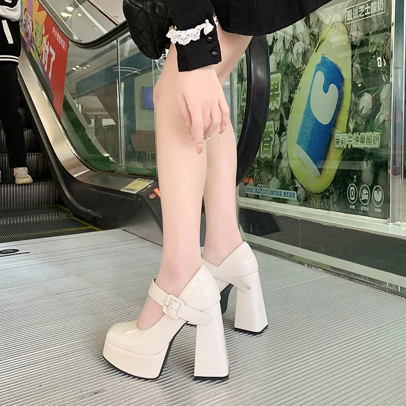 Женские ботильоны на высоком каблуке осенний дизайн туфли платформе с